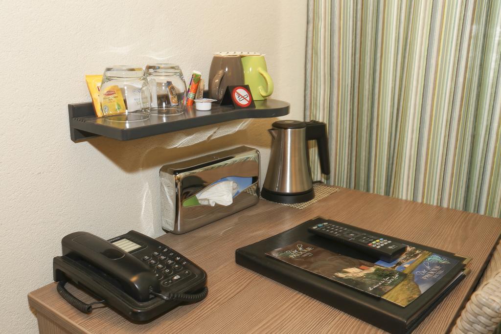 Hotel Duc De Padoue Корте Екстериор снимка